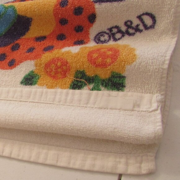 Vintage 1970s "Love is..." Beach Towel 54"x28" HAS WEAR - Picture 15 of 15